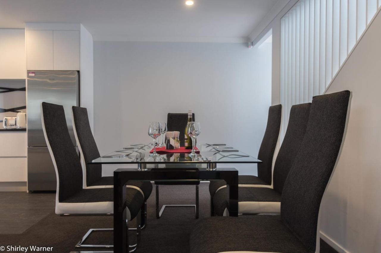 The York Apartments Хамилтън Екстериор снимка