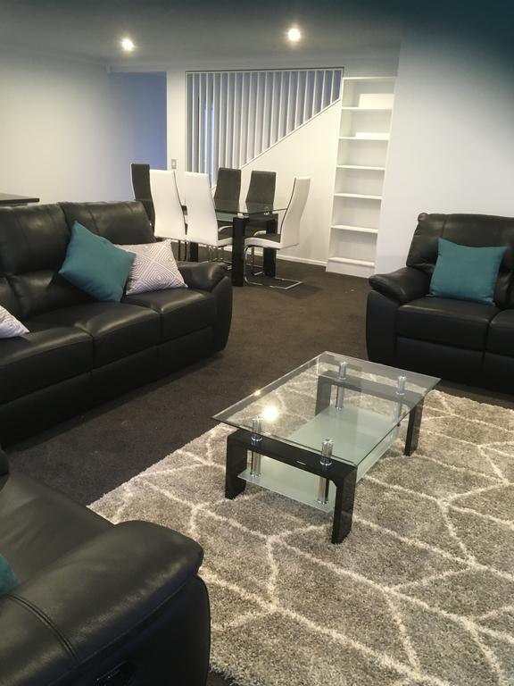 The York Apartments Хамилтън Екстериор снимка