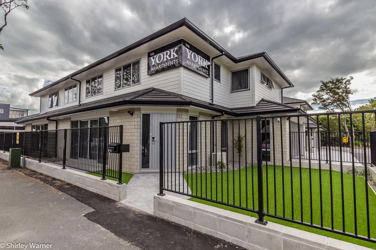 The York Apartments Хамилтън Екстериор снимка