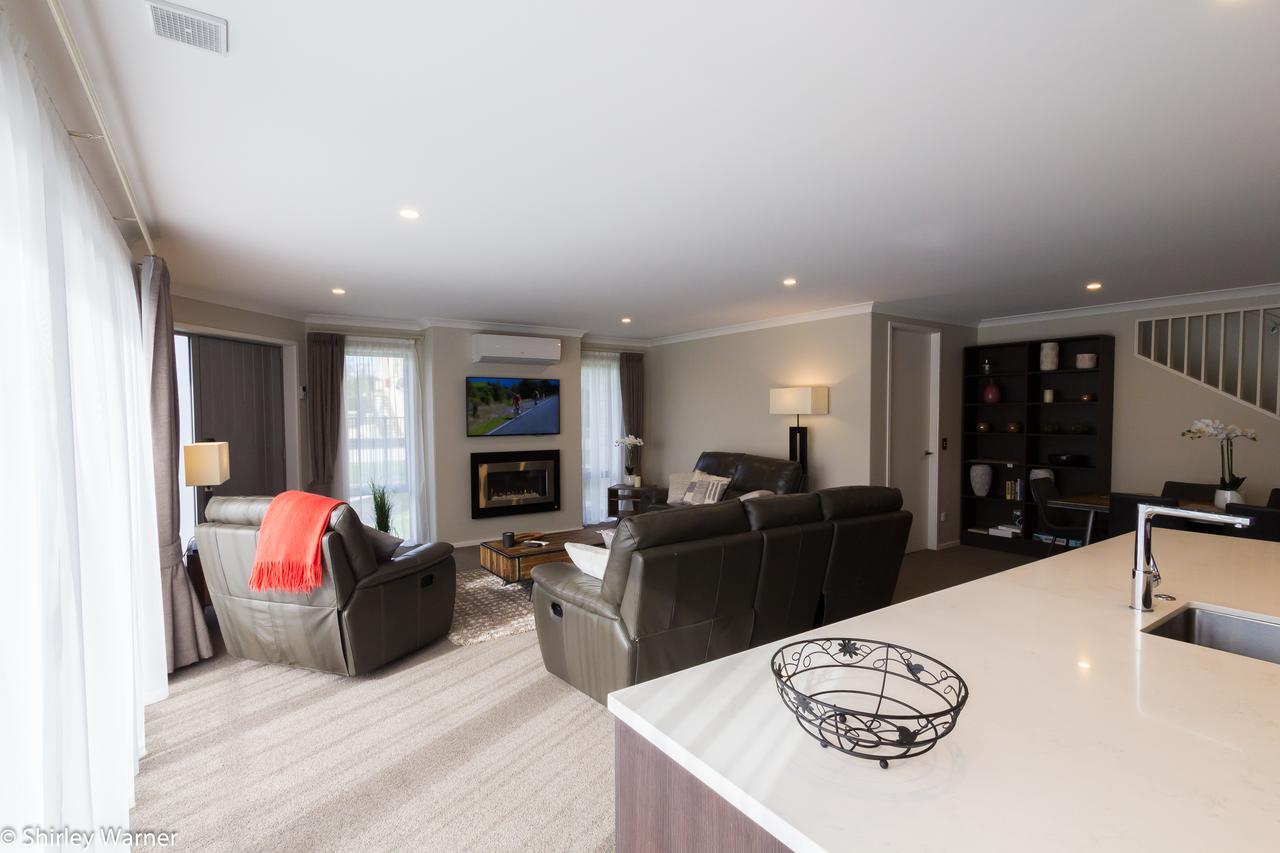 The York Apartments Хамилтън Екстериор снимка